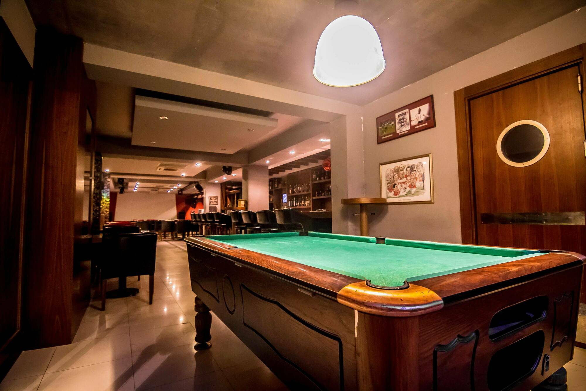 ホテルThe Pine Bay Club キレニア エクステリア 写真